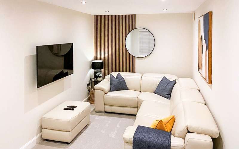 Garage conversion into second living room